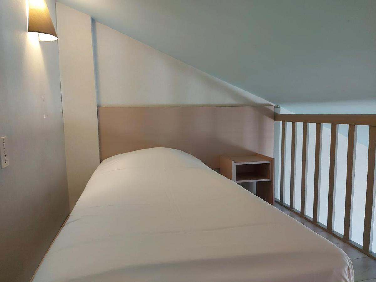 Logis Hotel Vannes Nord Le Clos Des Hortensias Locqueltas Bagian luar foto