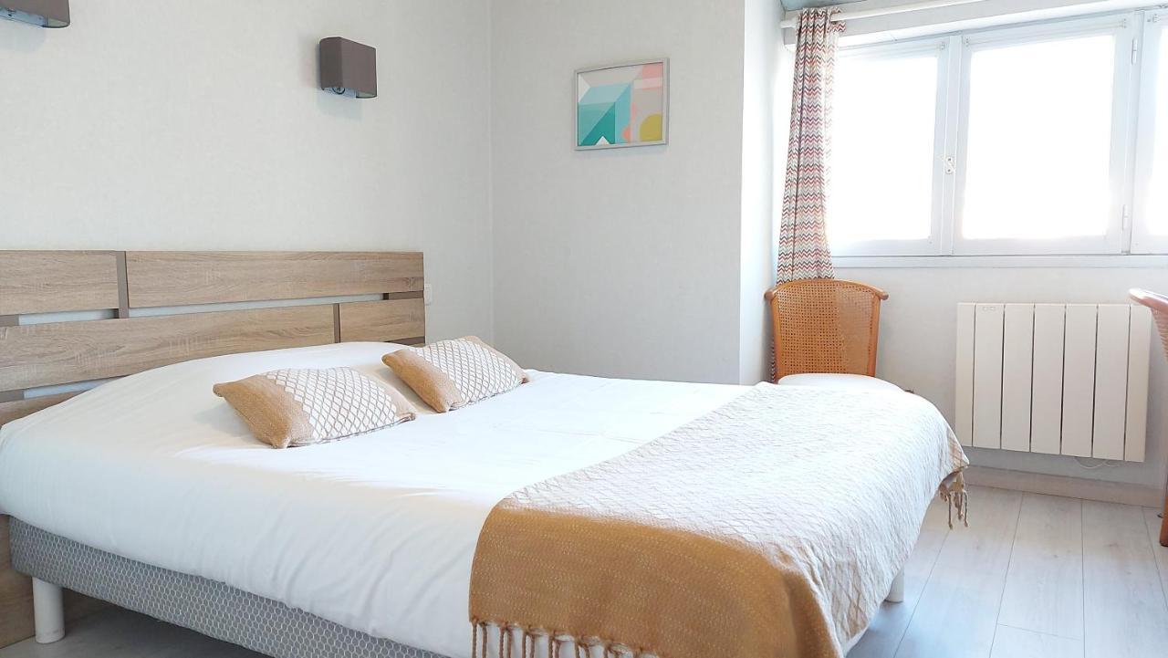 Logis Hotel Vannes Nord Le Clos Des Hortensias Locqueltas Bagian luar foto